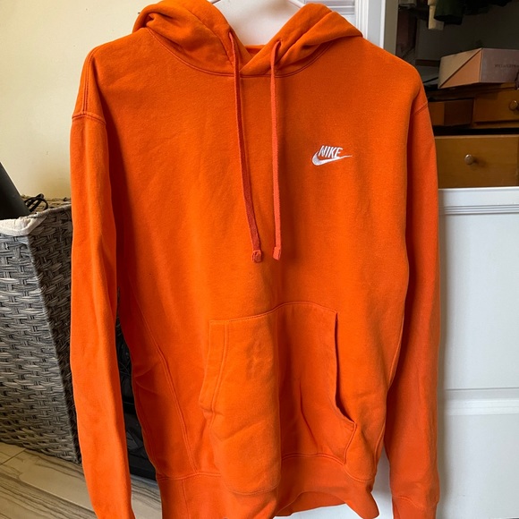 Nike hoodie - Picture 1 of 3